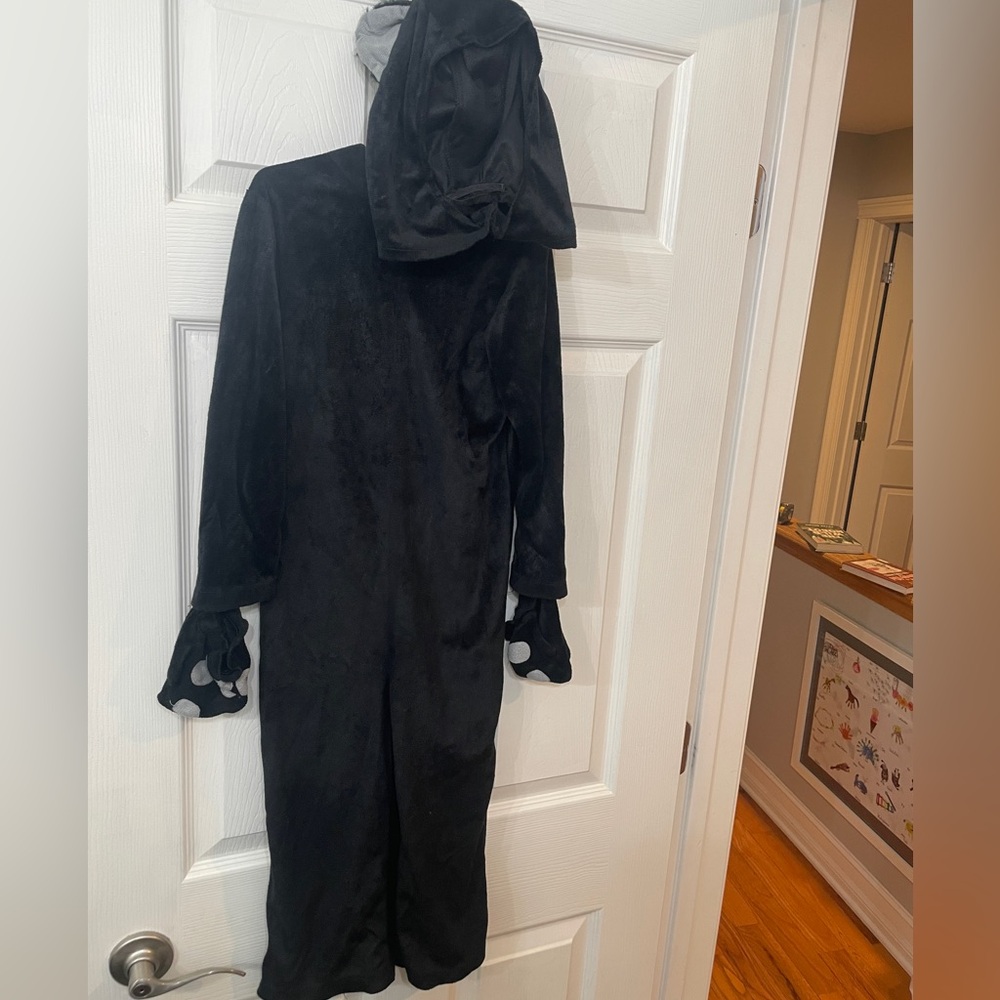 Black Hooded Costume with Gloves